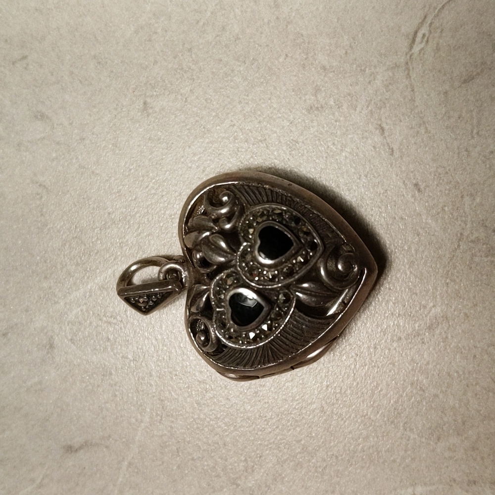 Vintage Hear Rocket Thai 925 Sterling Silver